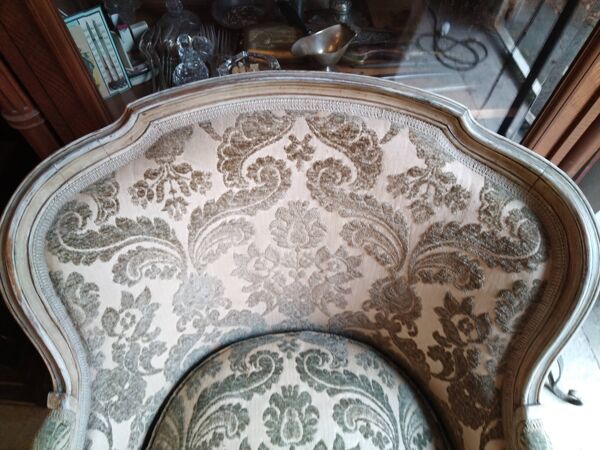 Bergère galbée Louis XV