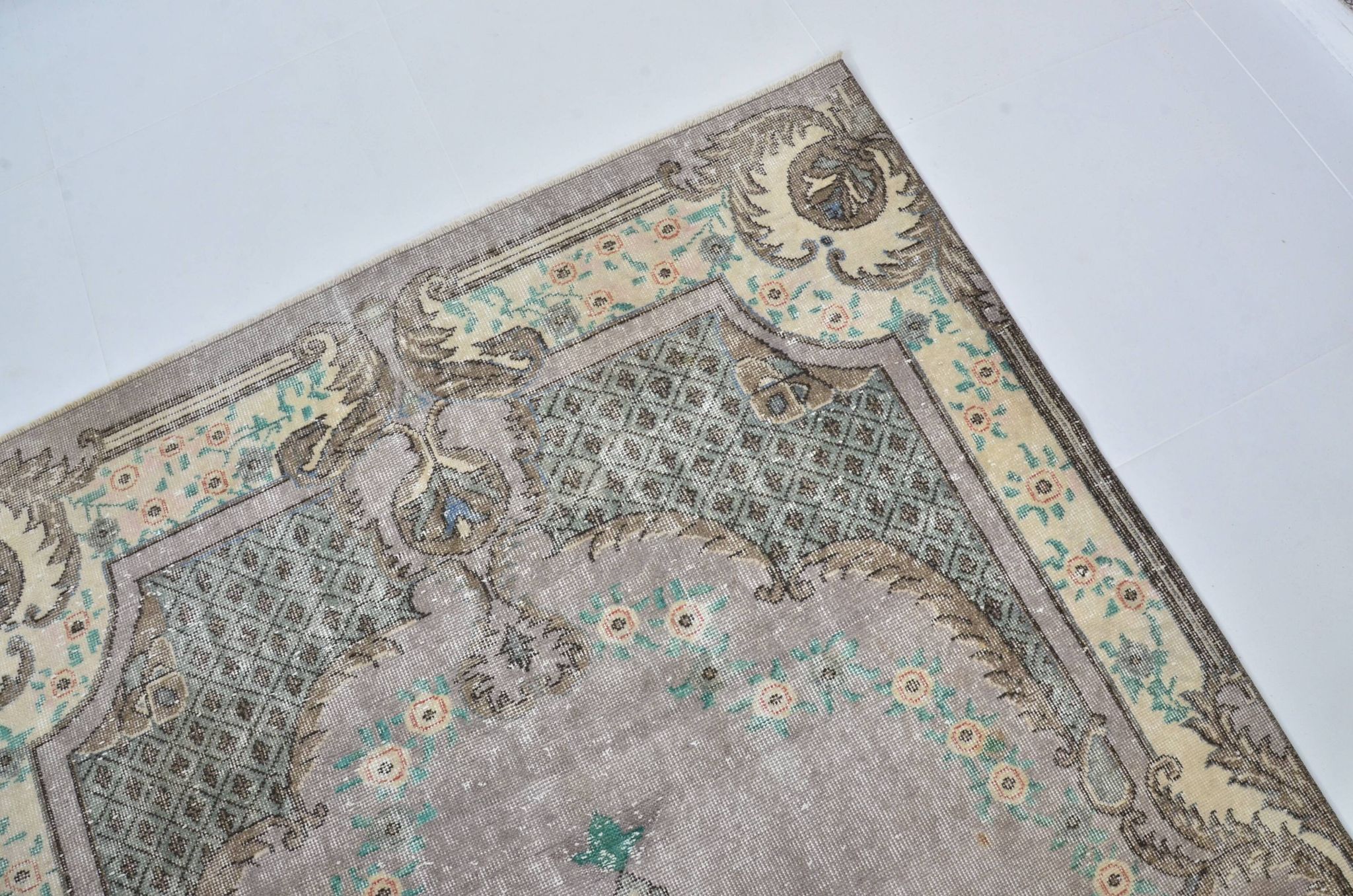 Geometric Tribal Wool Vintage Rug