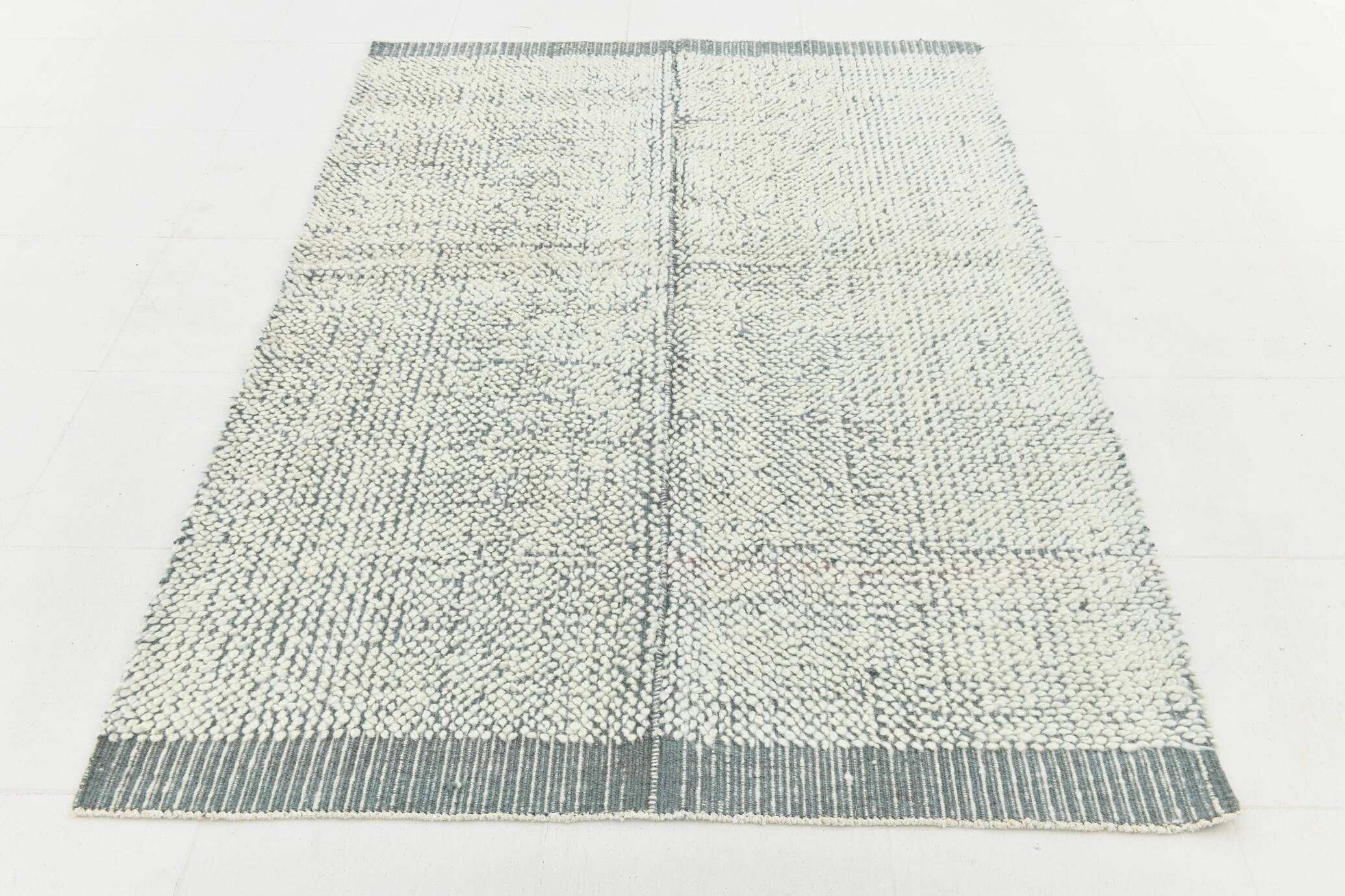 Turkish Gray Beige Contemporary Kilim Rug, 136x204Cm