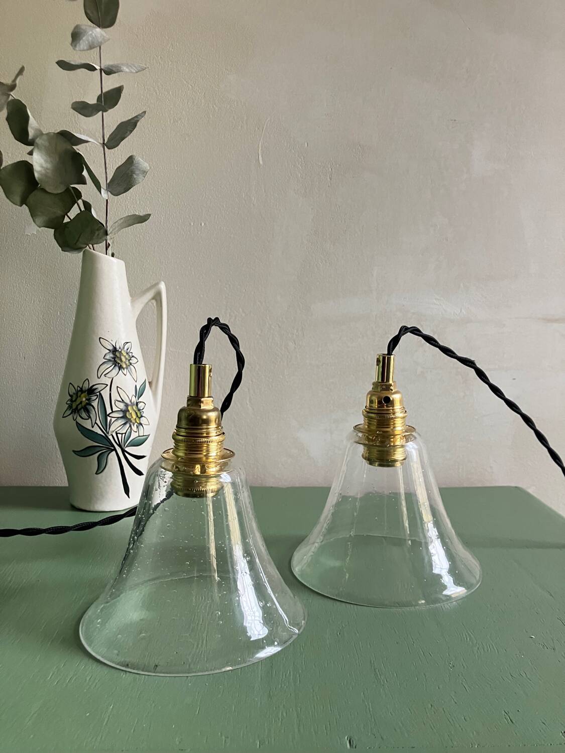Pair of portable lamps