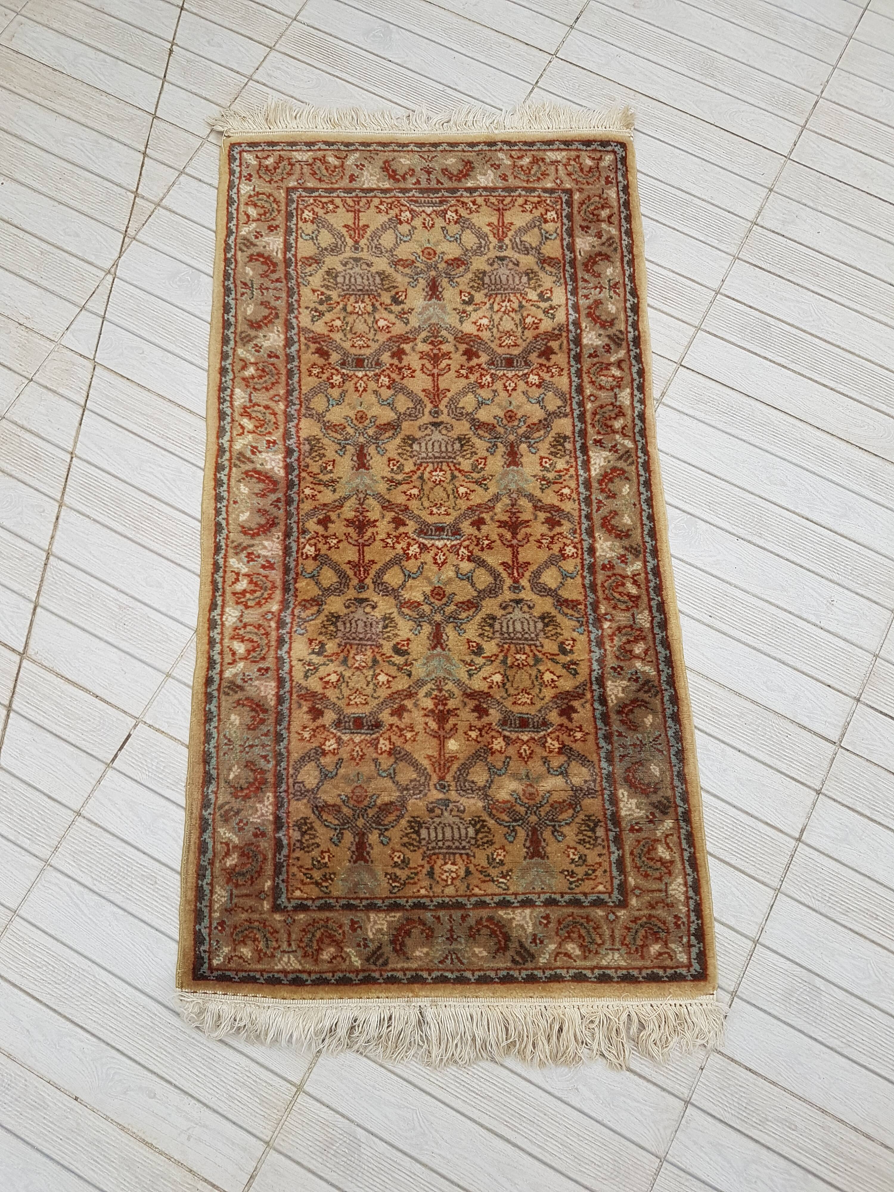 Handmade Persian kilim carpet 100% wool 69x137cm