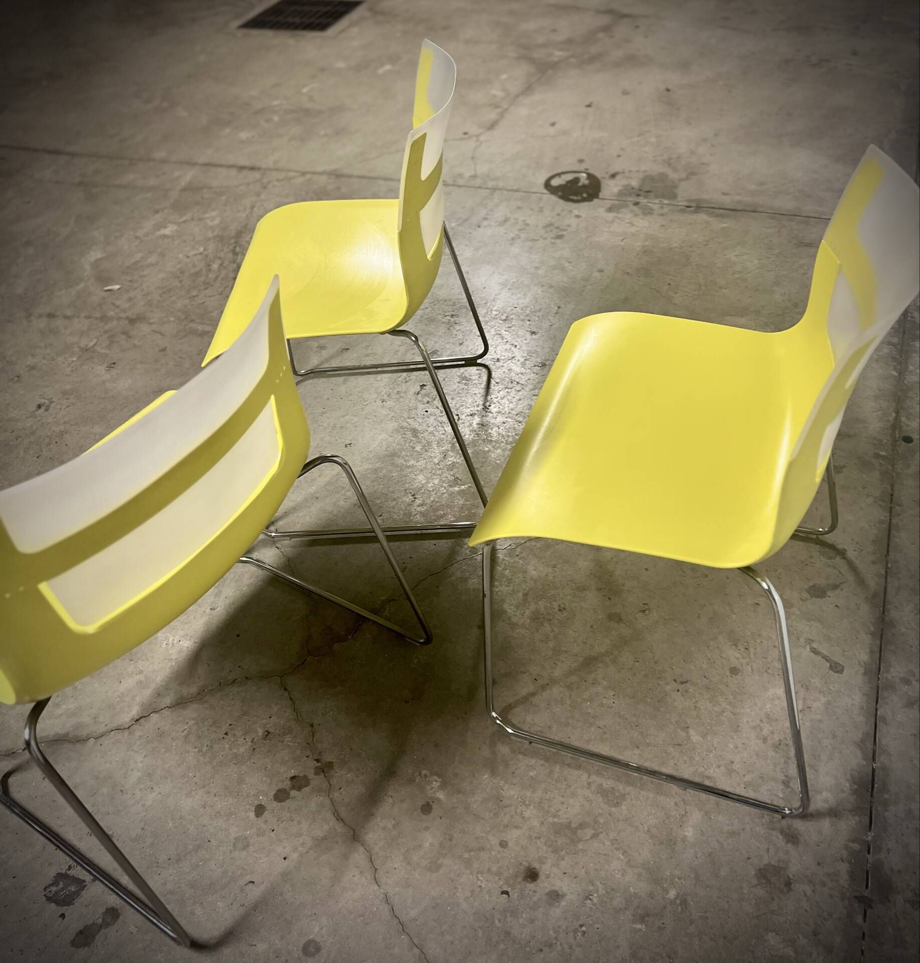 Chaises design jaune et chrome Chaise - Otto B&B Italia– vintage / déc
