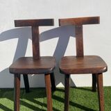 Pair of brutalist T-shaped chairs, solid Aranjou elm, design Olavi Hanninen, 1970