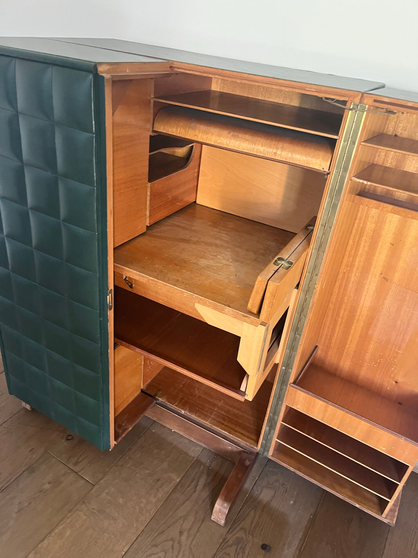 Office Magic Box