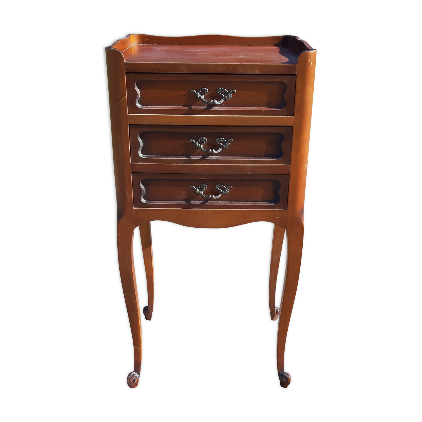 Bedside cherry 3 drawers