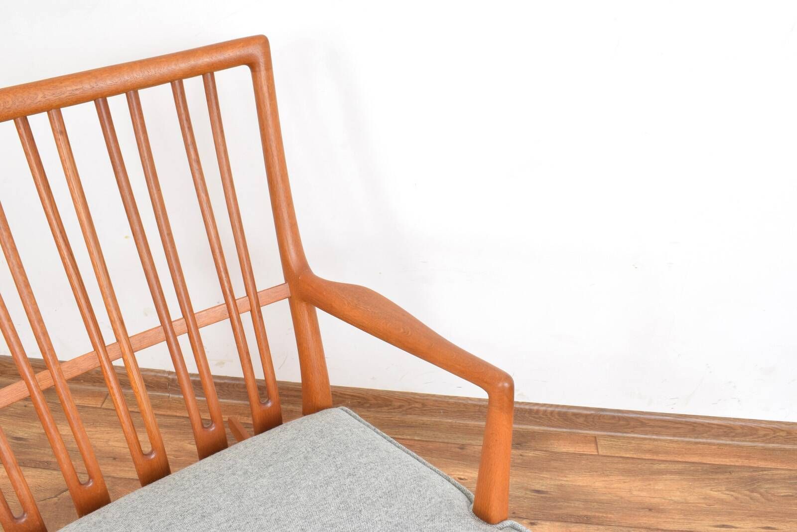 Oak ML33 Rocking Chair by Hans J. Wegner for A/S Mikael Laursen, 1950s