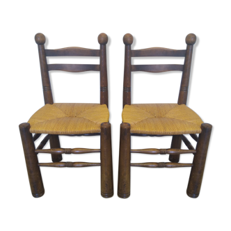 Atypical oak chairs "keels"