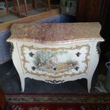 Commode galbée style Rococo vénitien