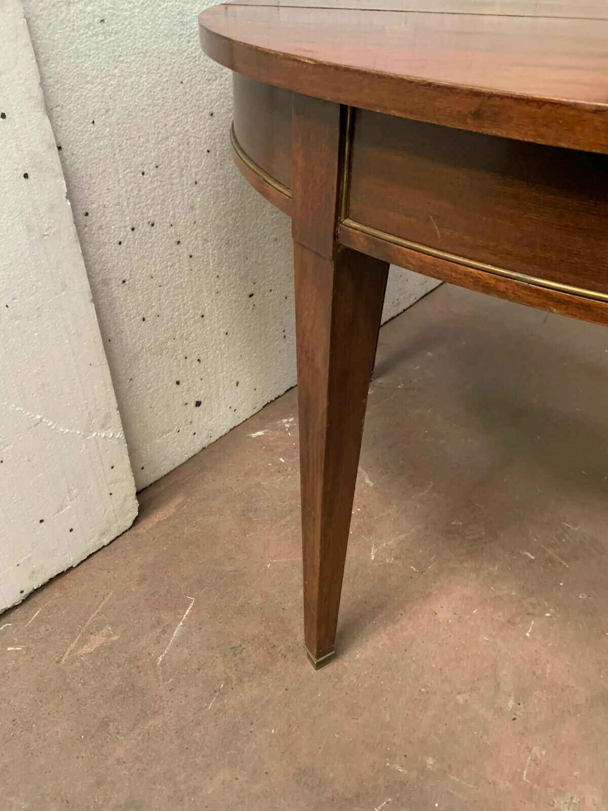 Louis XVI style round table in MAHOGANY XX century