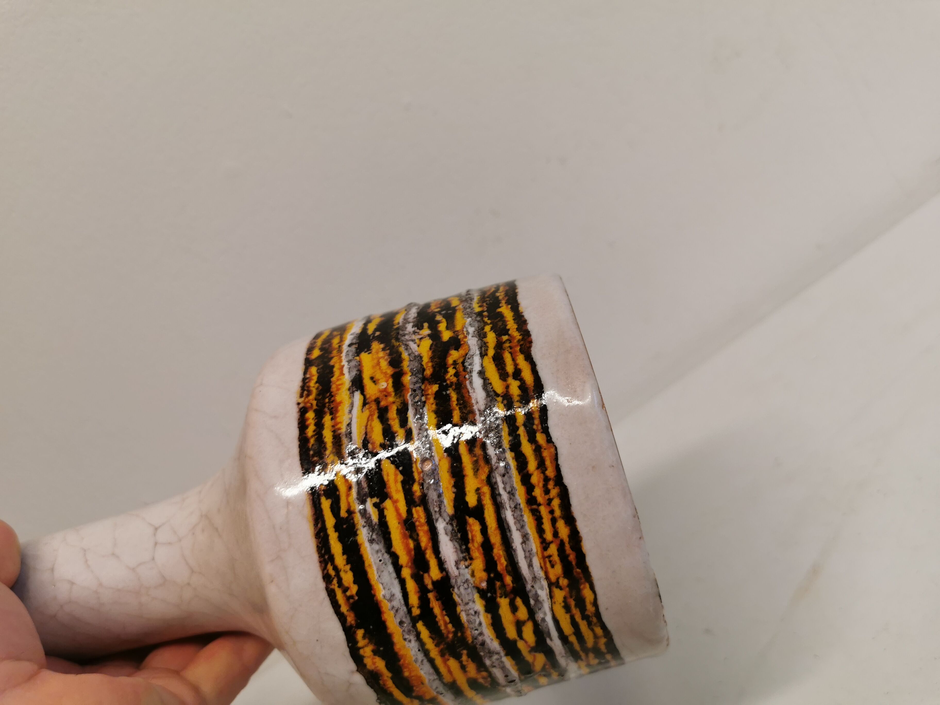 Italian table lamp in beautiful cracked glaze. estimated 1960s