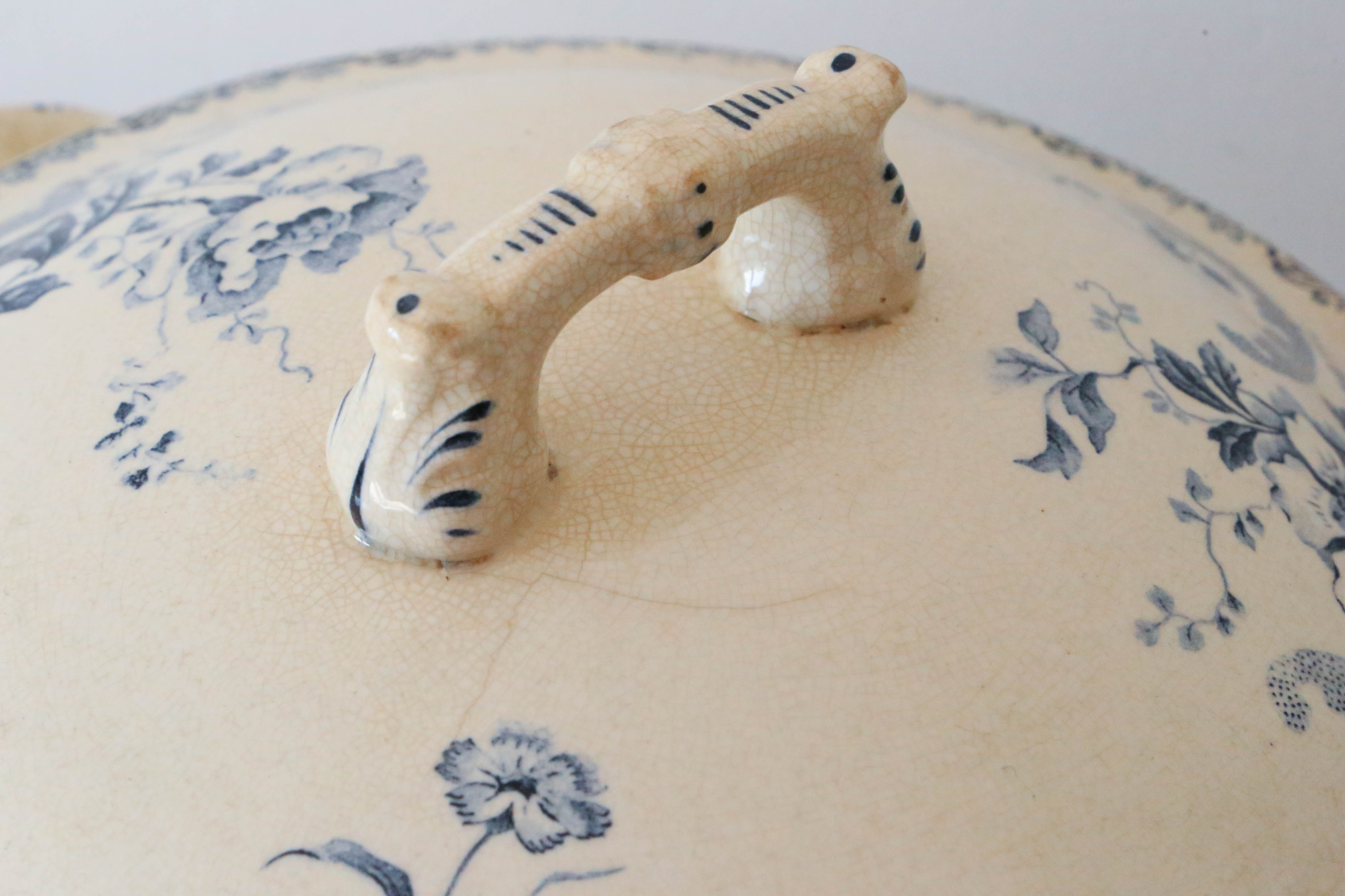 Soup bowl or salad bowl model Pornic, H. Boulenger & Cie, Terre de Fer, French manufacture