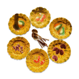 Old fruit plates in slurry