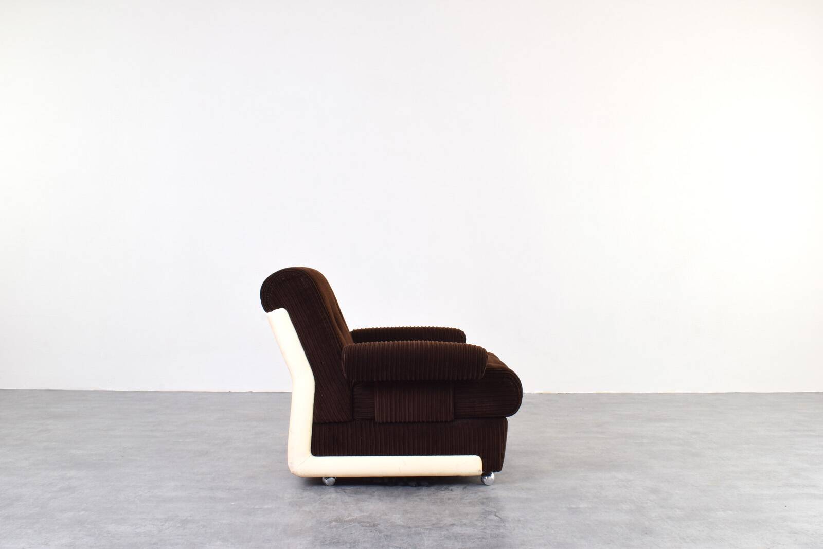 Fauteuil de salon allemand du milieu du siècle, années 1970.