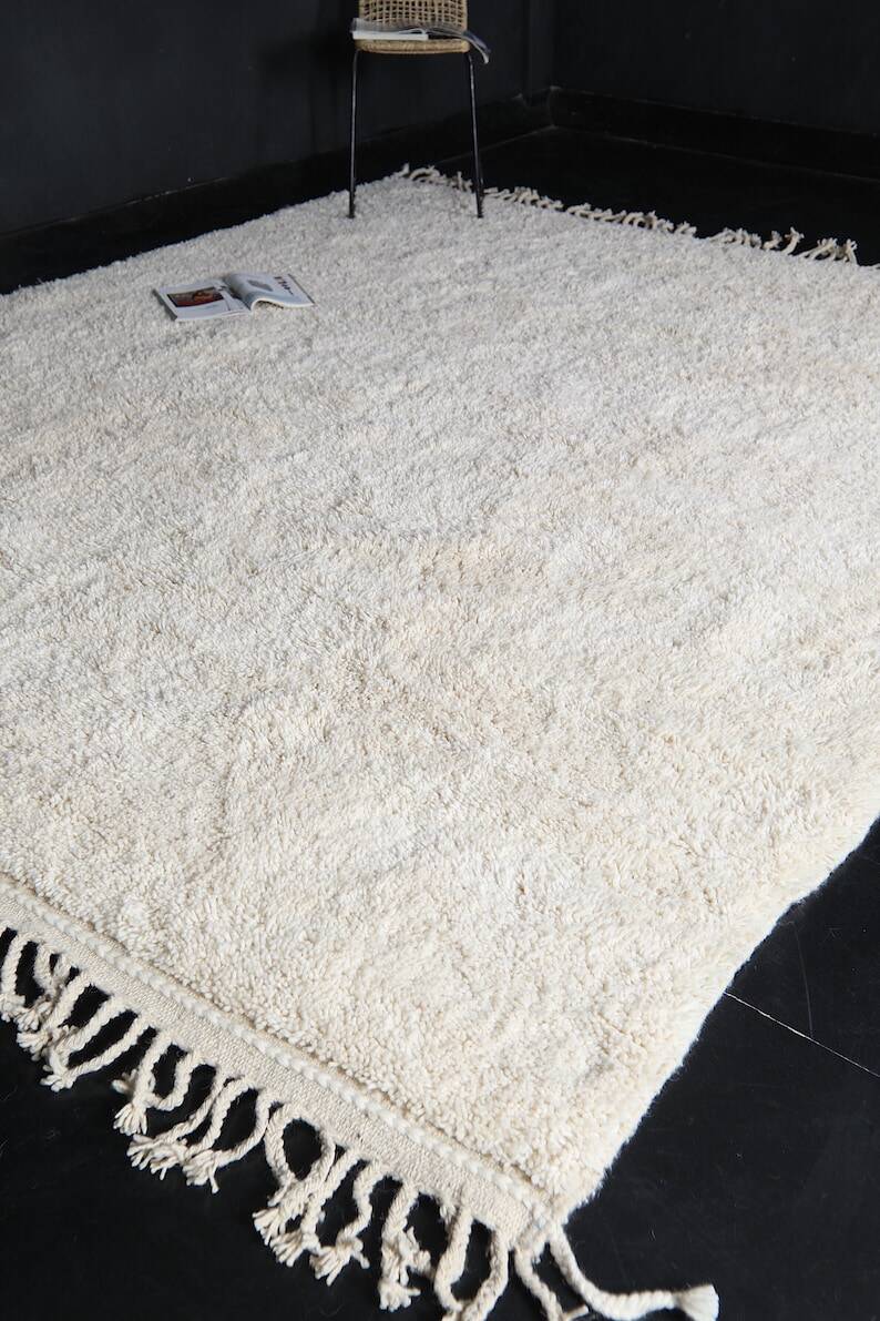 Handwoven Moroccan rug wool - 305 x 205 cm