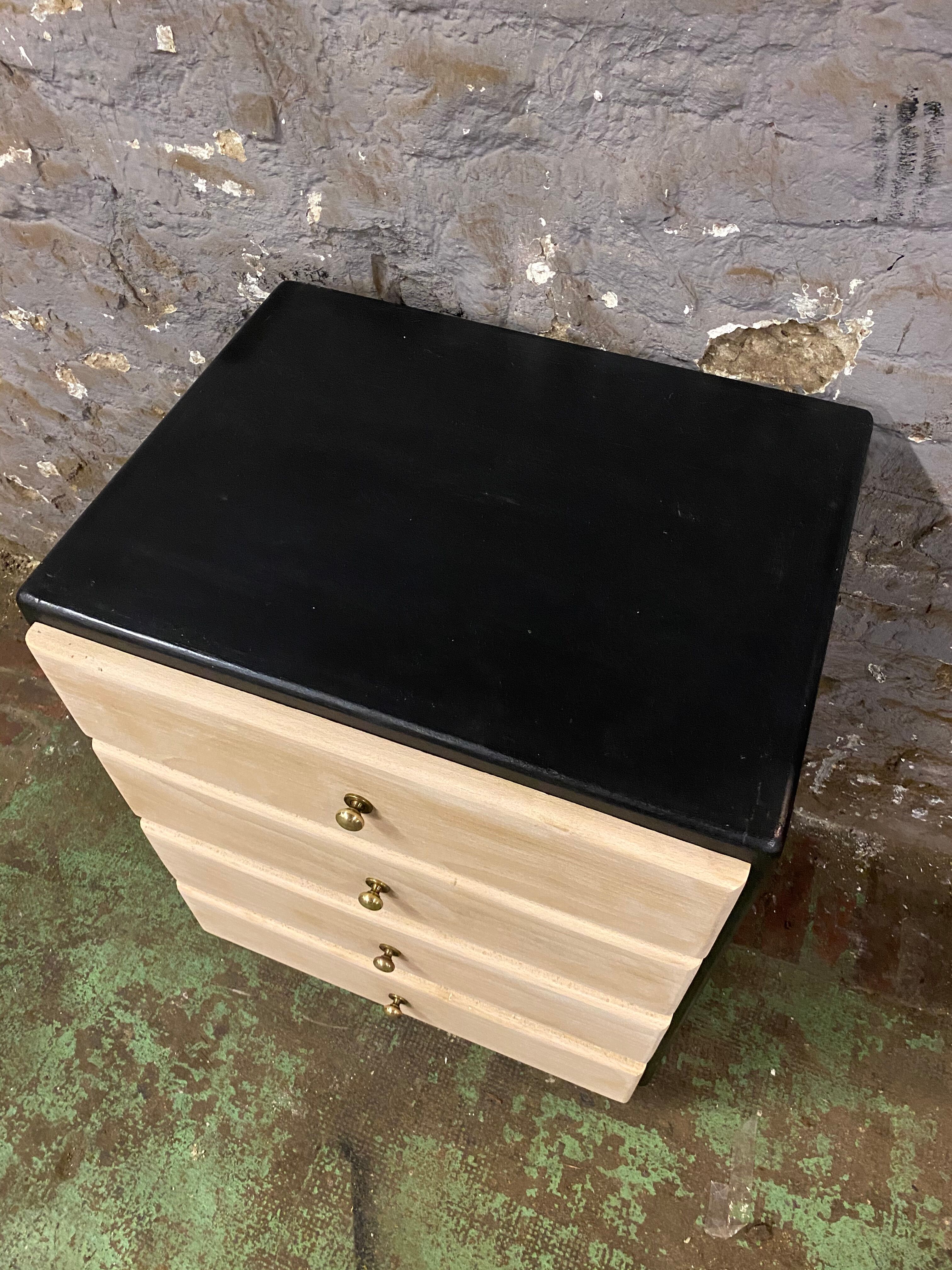 Vintage vintage dresser