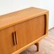 Buffet scandinave Johannes Andersen modèle 240 en chêne, Danemark