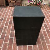 Metal drawer units