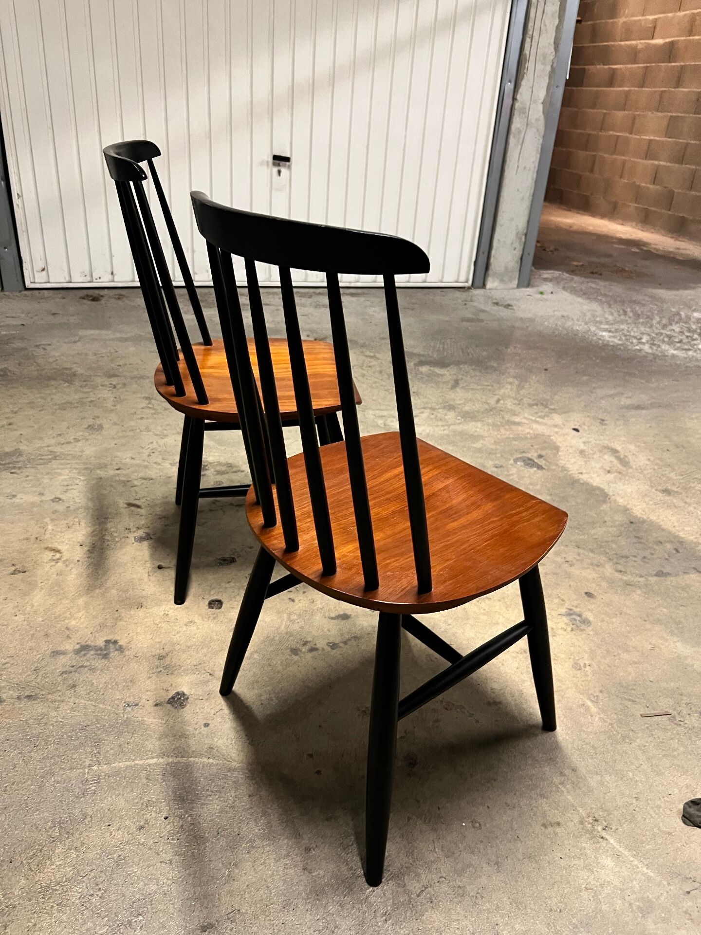 Pair of "Fanett" chairs by Ilmari Tapiovaara, 1960