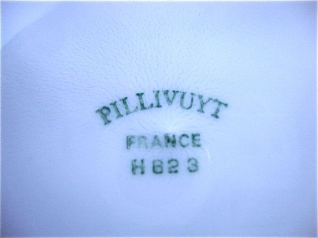 6 porcelain compartmentalized plates