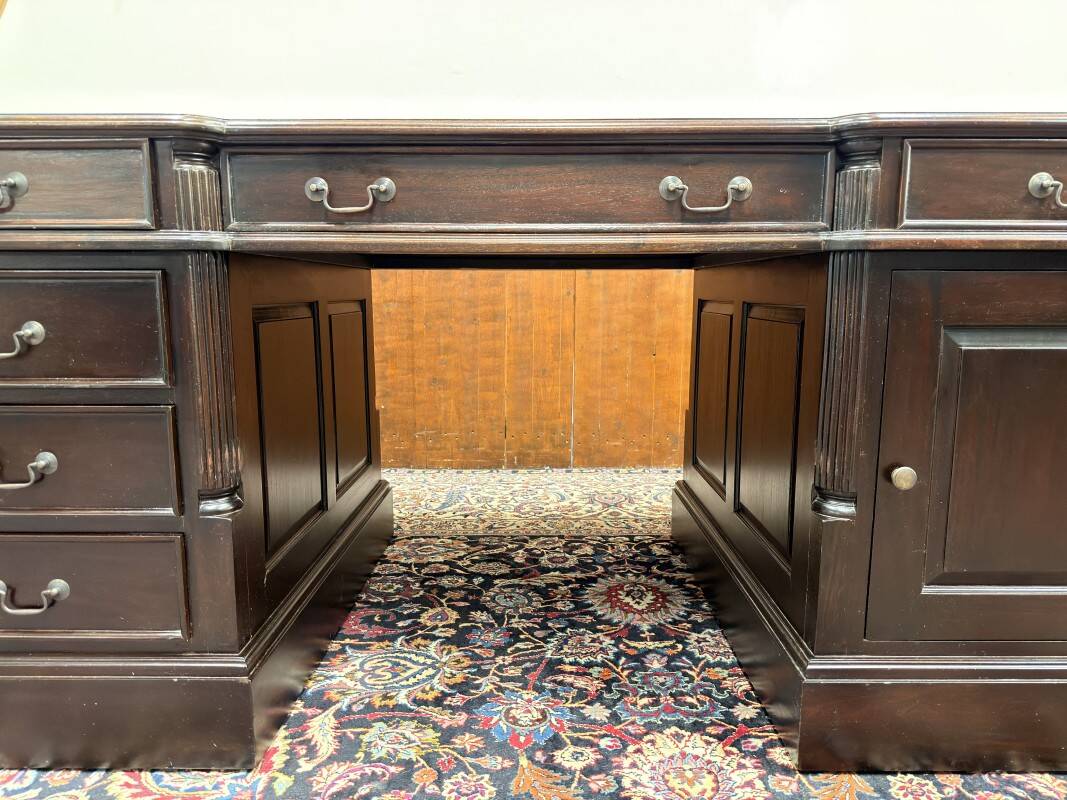 Bureau Chesterfield classique anglais Partnerdesk