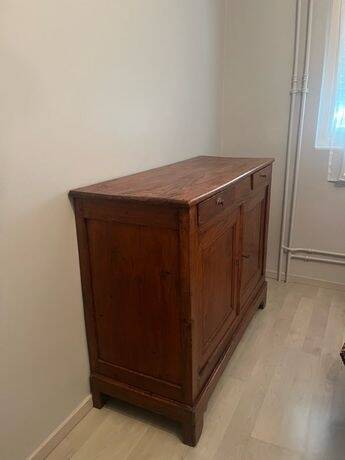 Small antique wooden chest of drawers – rustic country style