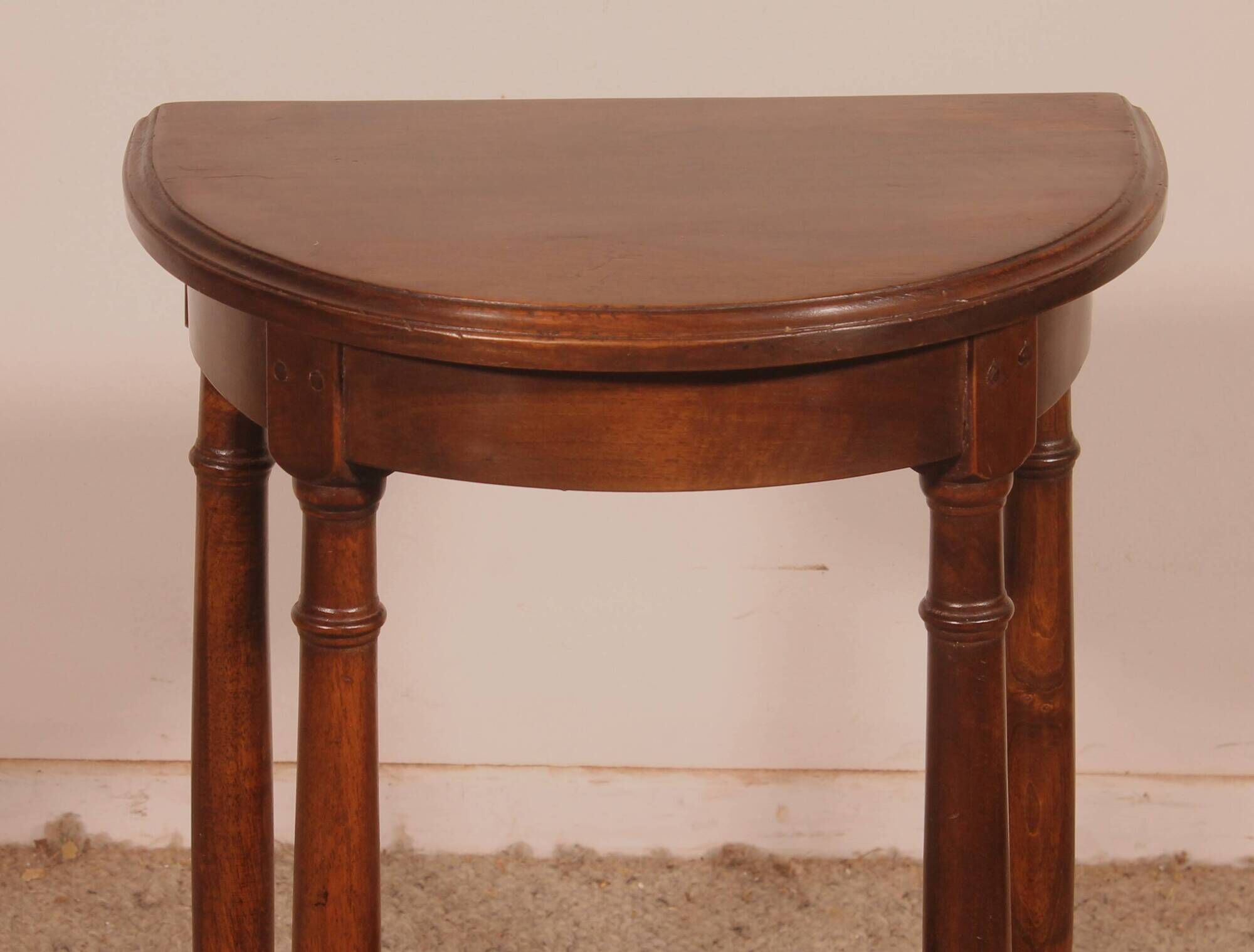 walnut stool in Renaissance style
