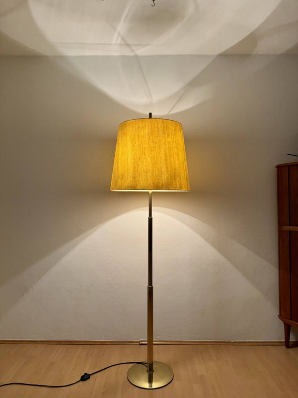Lampe sur pied en laiton réglable par Ingo Maurer pour Design M