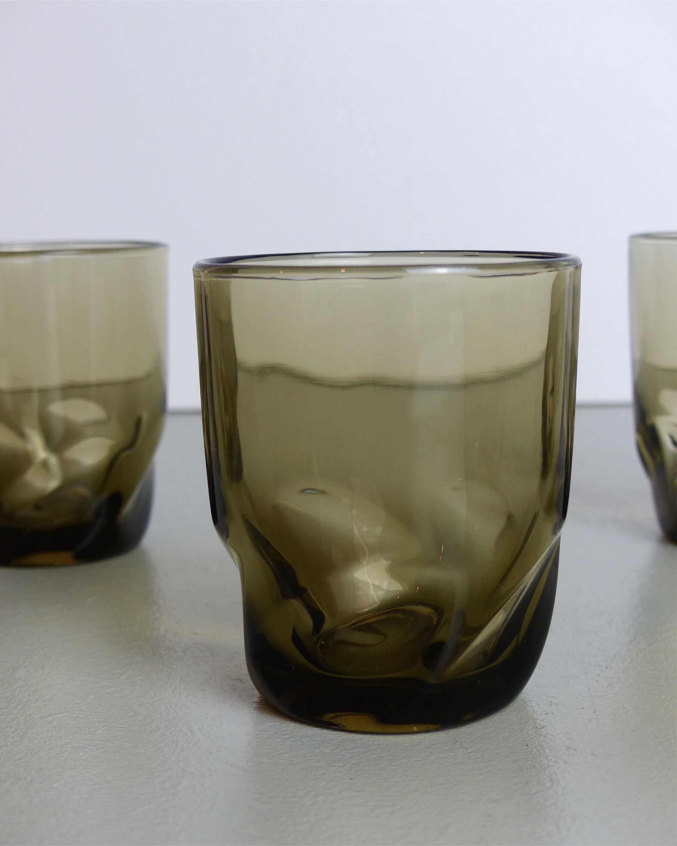 Set de 6 verres à eau en verre fumé