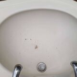 Old washbasins