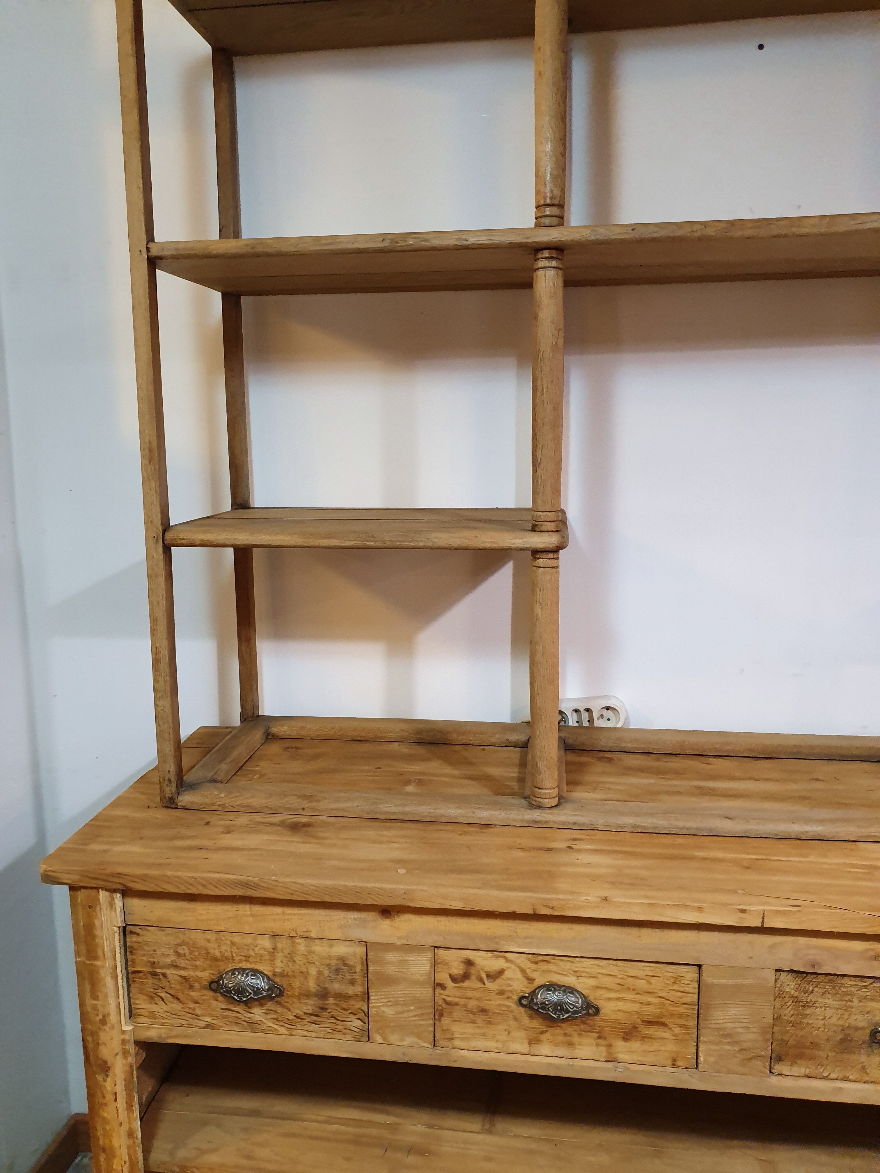 Trade furniture