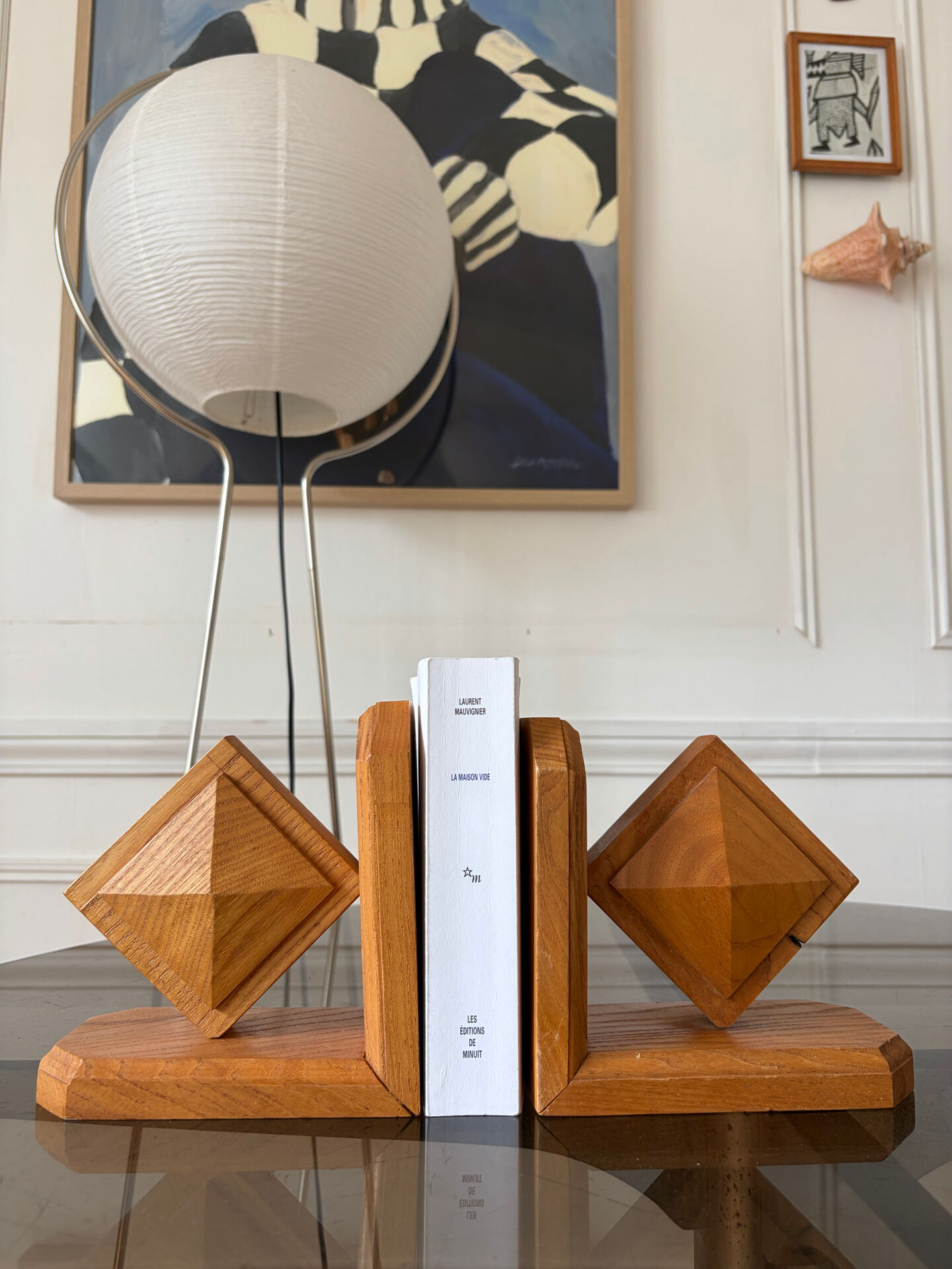 Brutalist bookends