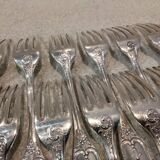 12 silver-plated metal table forks by Boulenger in the Louis XV style, demi-rich.
