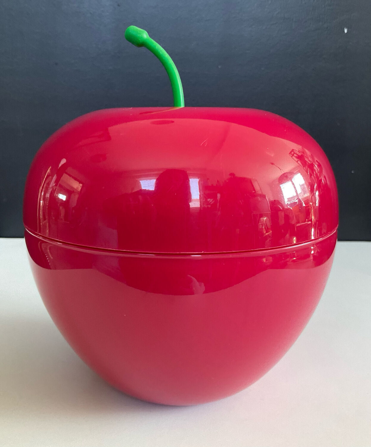 Vintage apple ice bucket