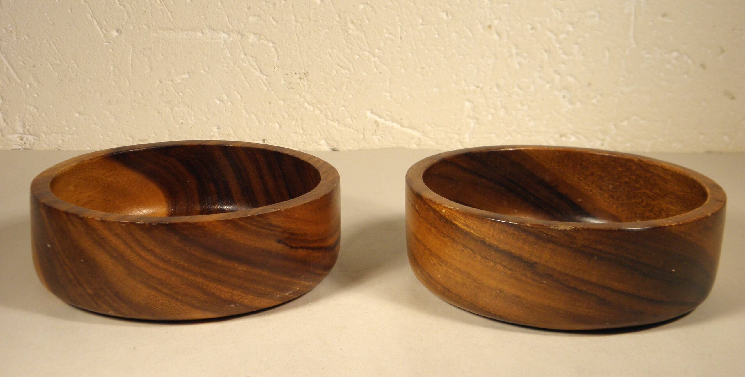 Two wooden bowls 15 cm