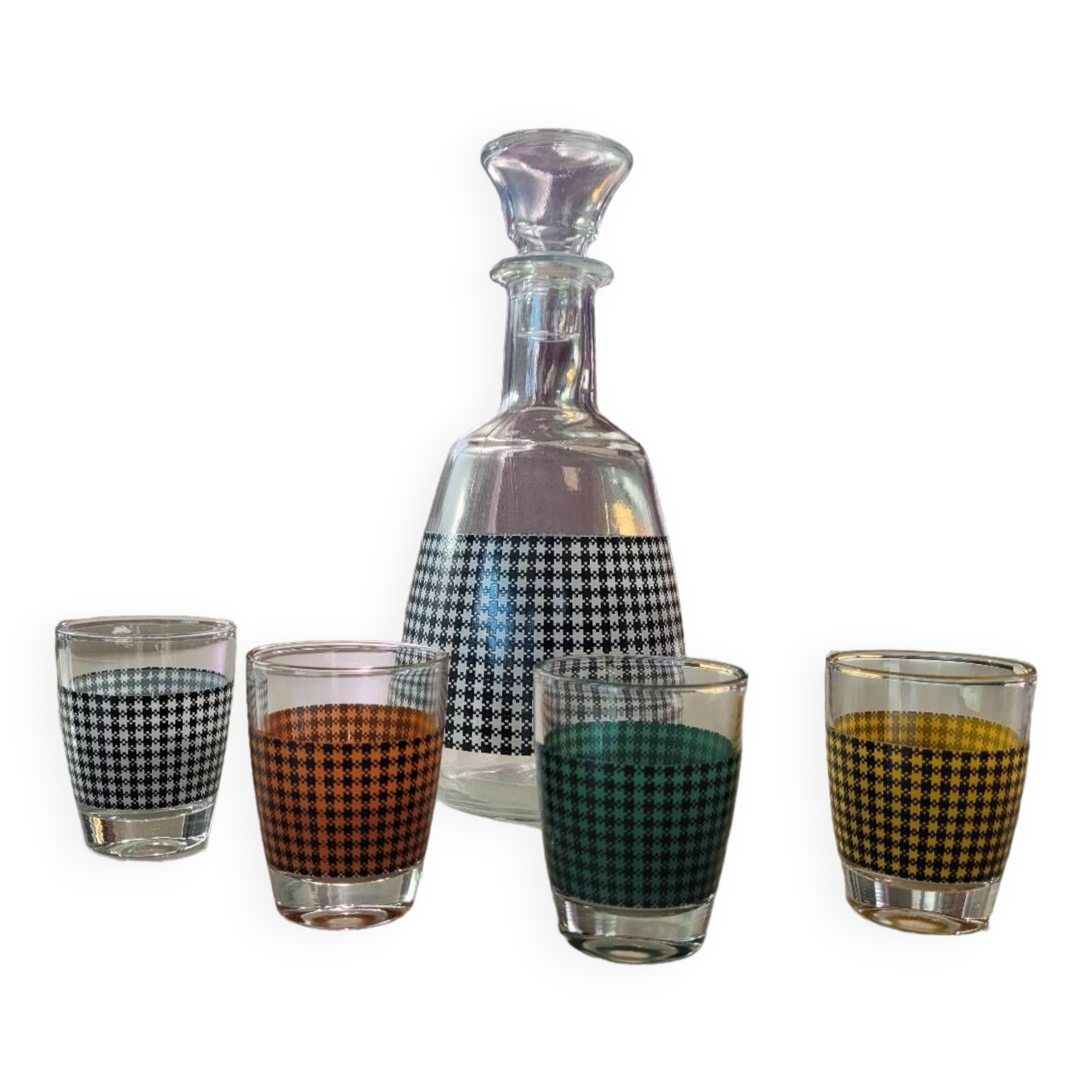 Digestive service, or vintage liqueur