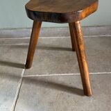 Tabouret tripode 