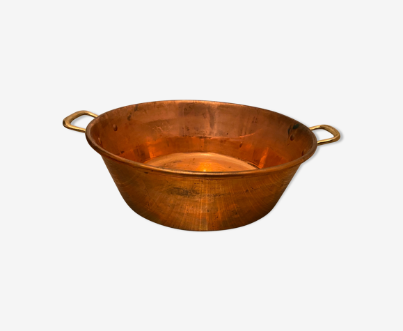 Bassine en cuivre