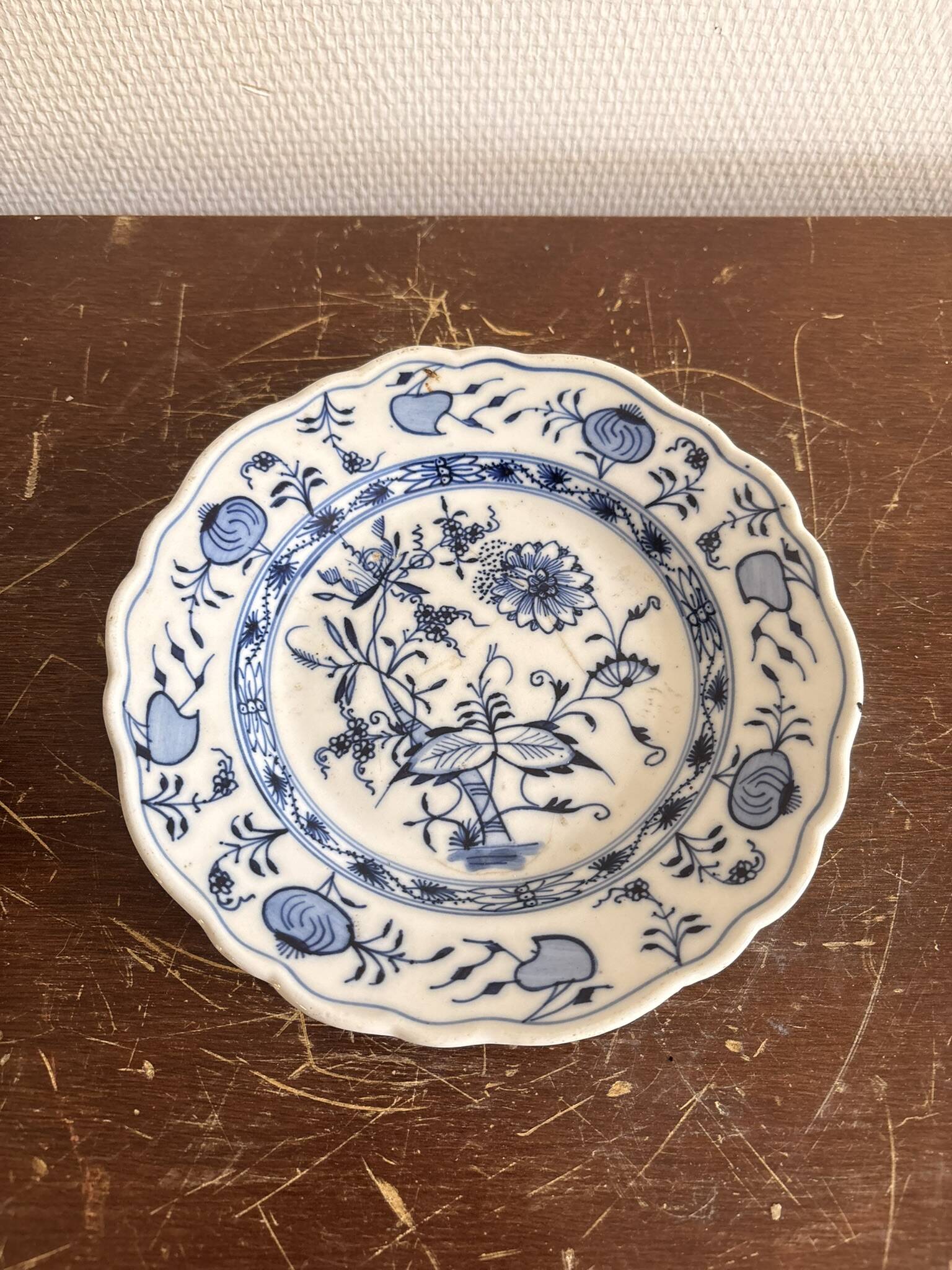Assiette Meissen Ernst Teichert Décor Oignon Porcelaine