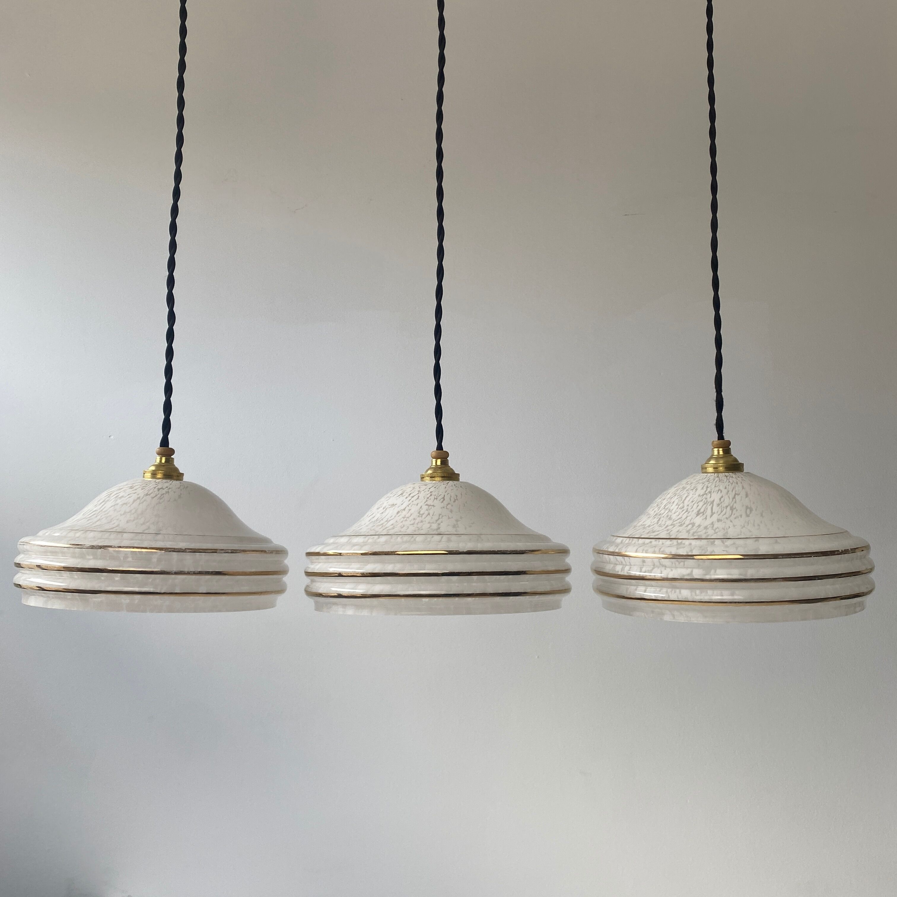 Lot 3 old glass suspensions from vintage clichy