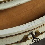 Vintage pair of 20th century Venetian Baroque style nightstands in painted wood