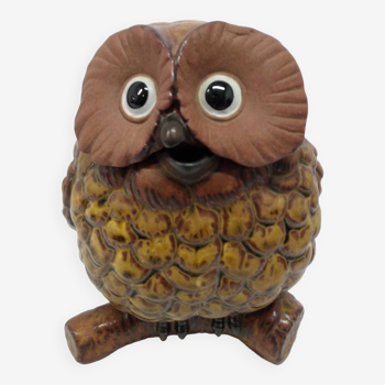 Zoomorphic owl teapot