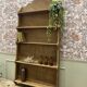 Wall shelf in oak