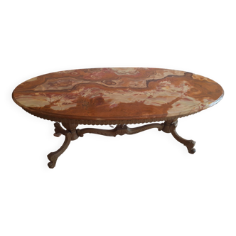 Table basse dessus marbre