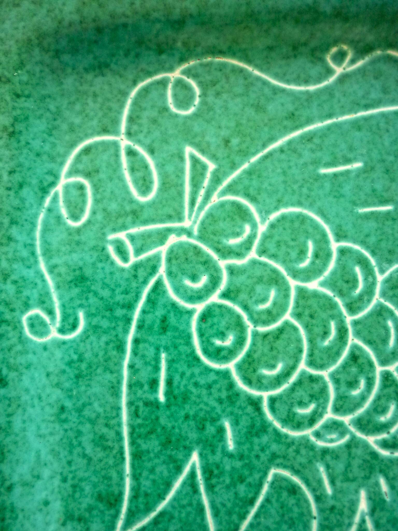 Square dish in glazed ceramic, scarified, signed Jacques Sagan Vallauris,