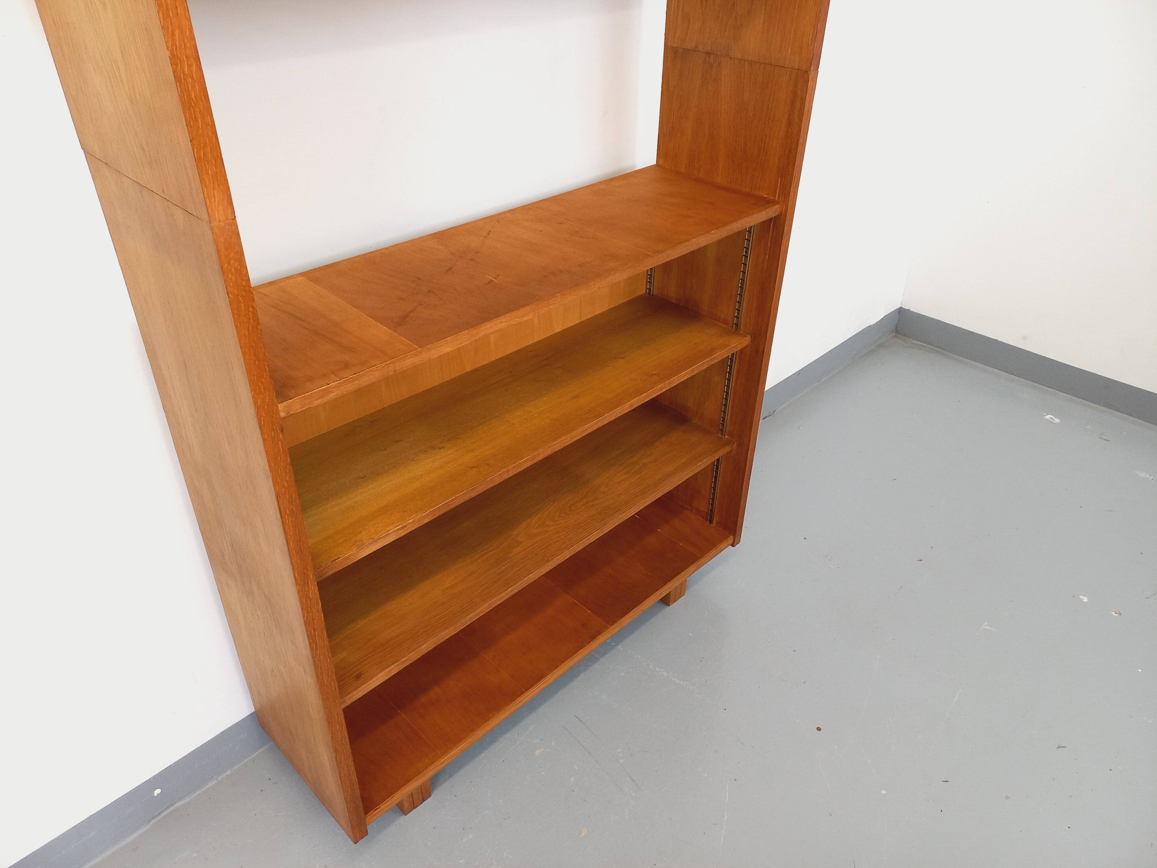Large vintage oak wood bookcase shelf from the 50s 60s