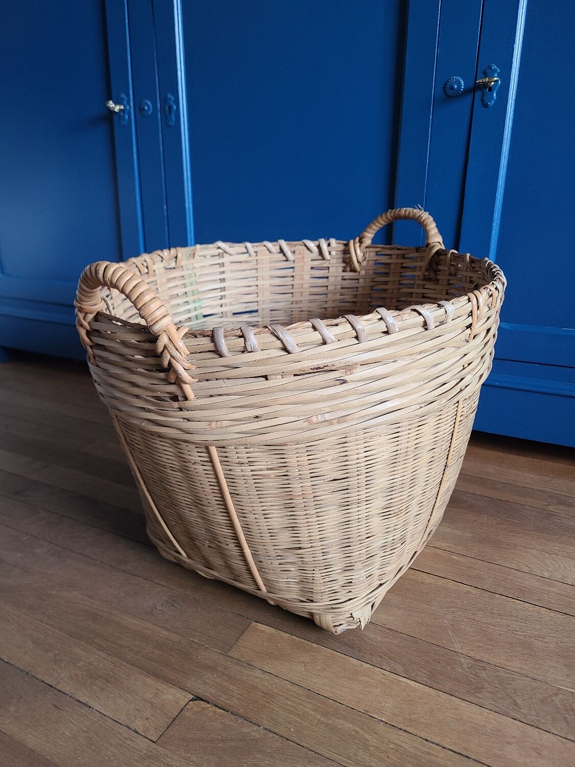Basket, vintage woven wicker pot cover