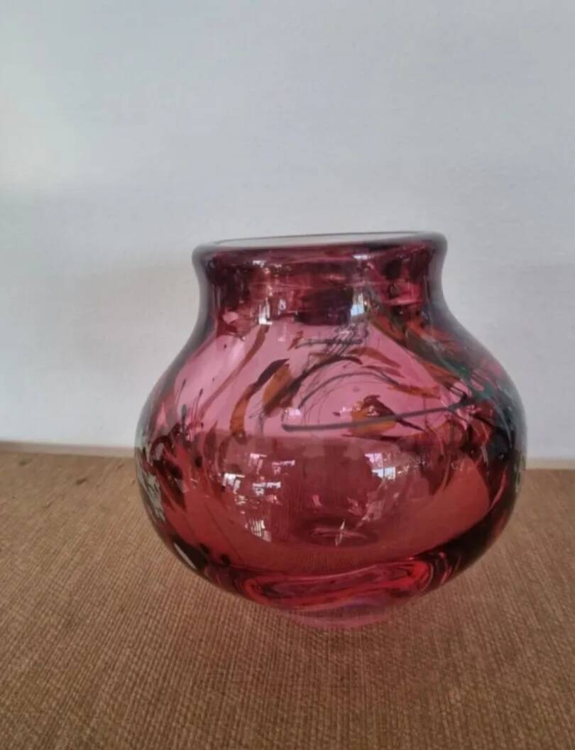 Ancient vase the longer