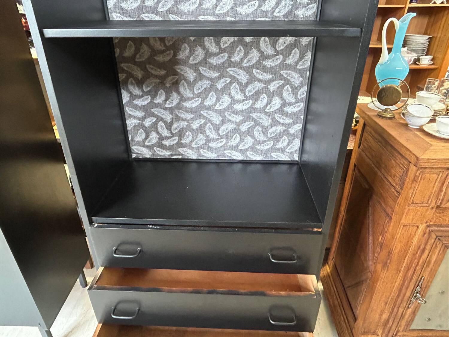 Refurbished display cabinet