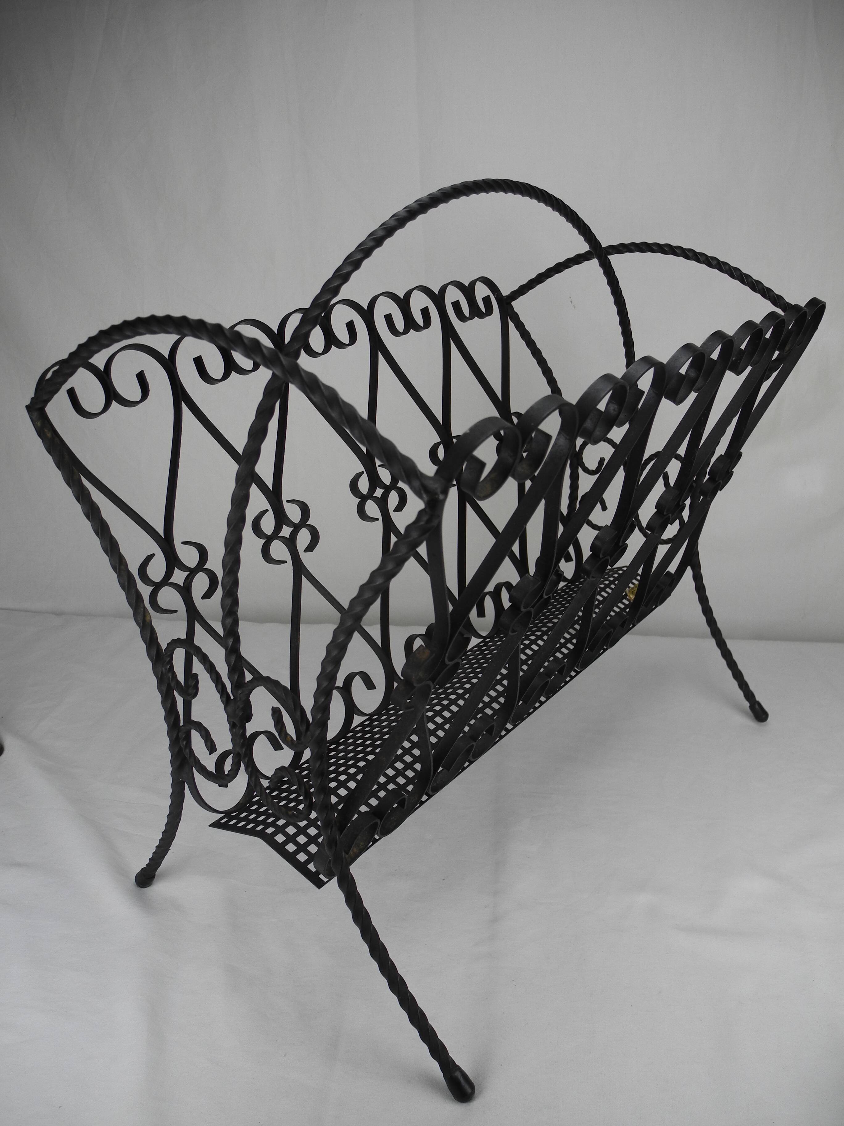 vintage wrought iron magazine rack Chaty Vallauris