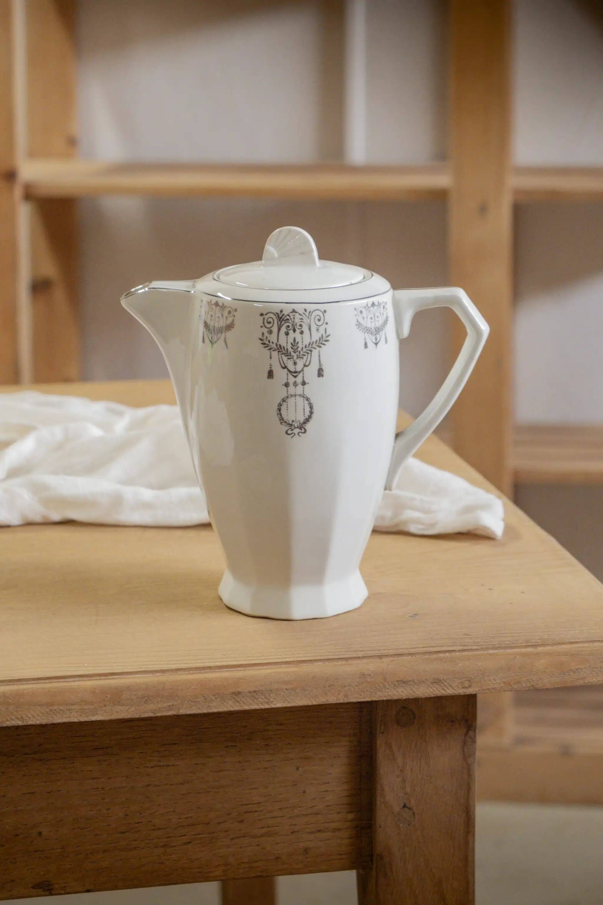 "Adèle" coffee maker